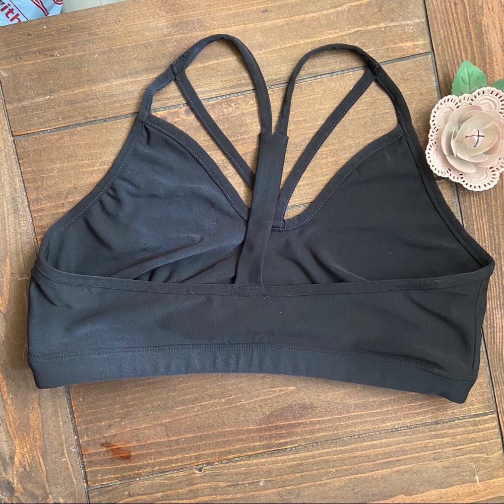 ❌SOLD❌ Maurices Large Black Strapy Sports Bra - Picture 2 of 3